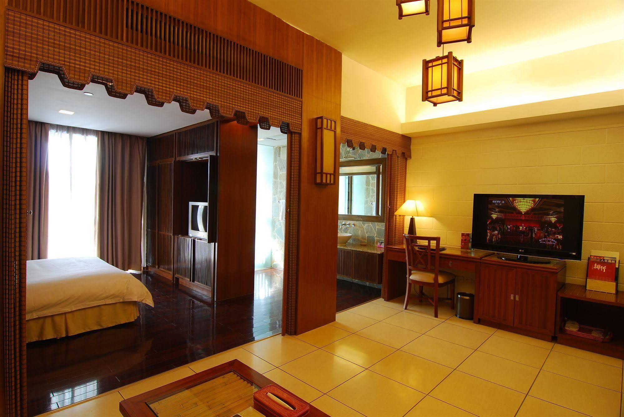 Yihe Hotel Гуанчжоу Экстерьер фото